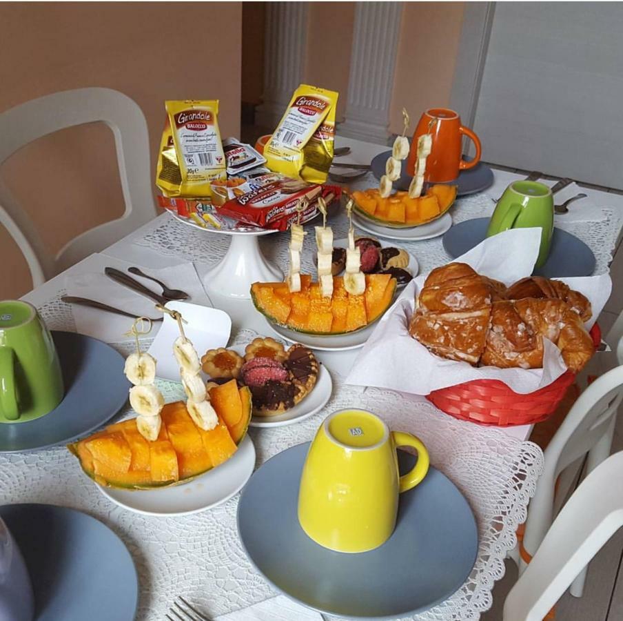 Merulana 2 Acomodação com café da manhã 
